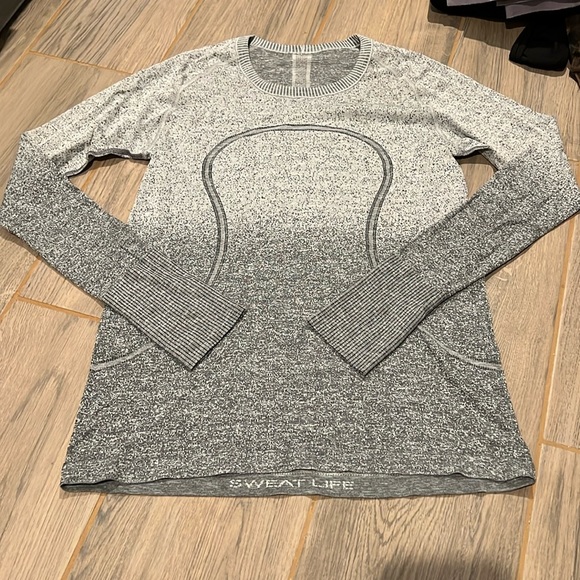 Lululemon Swiftly Tech Long Sleeve Top size 12 - Picture 3 of 6